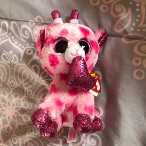 Pink giraffe